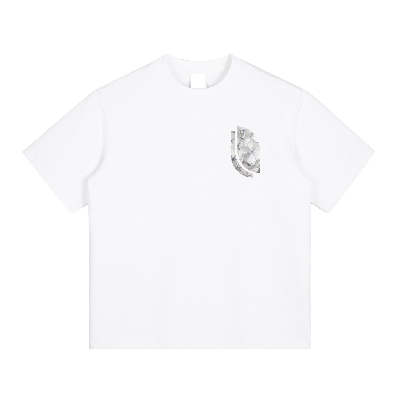 Active Tee – White Hydrangea