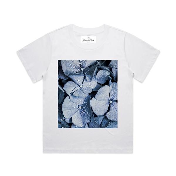 Blue Denim Hydrangea - Relaxed-Fit Crew Neck Tee